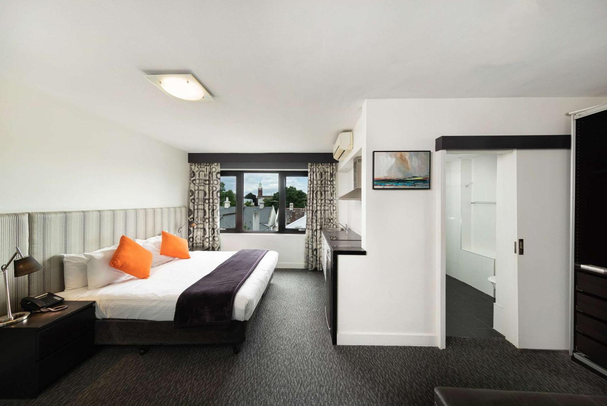 Comfort Hotel East Мелбърн Екстериор снимка